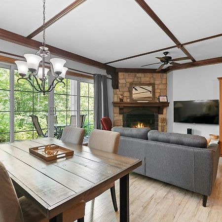 Les Manoirs Wpool & Hot Tub Near Village 120-7 Mont-Tremblant Eksteriør bilde