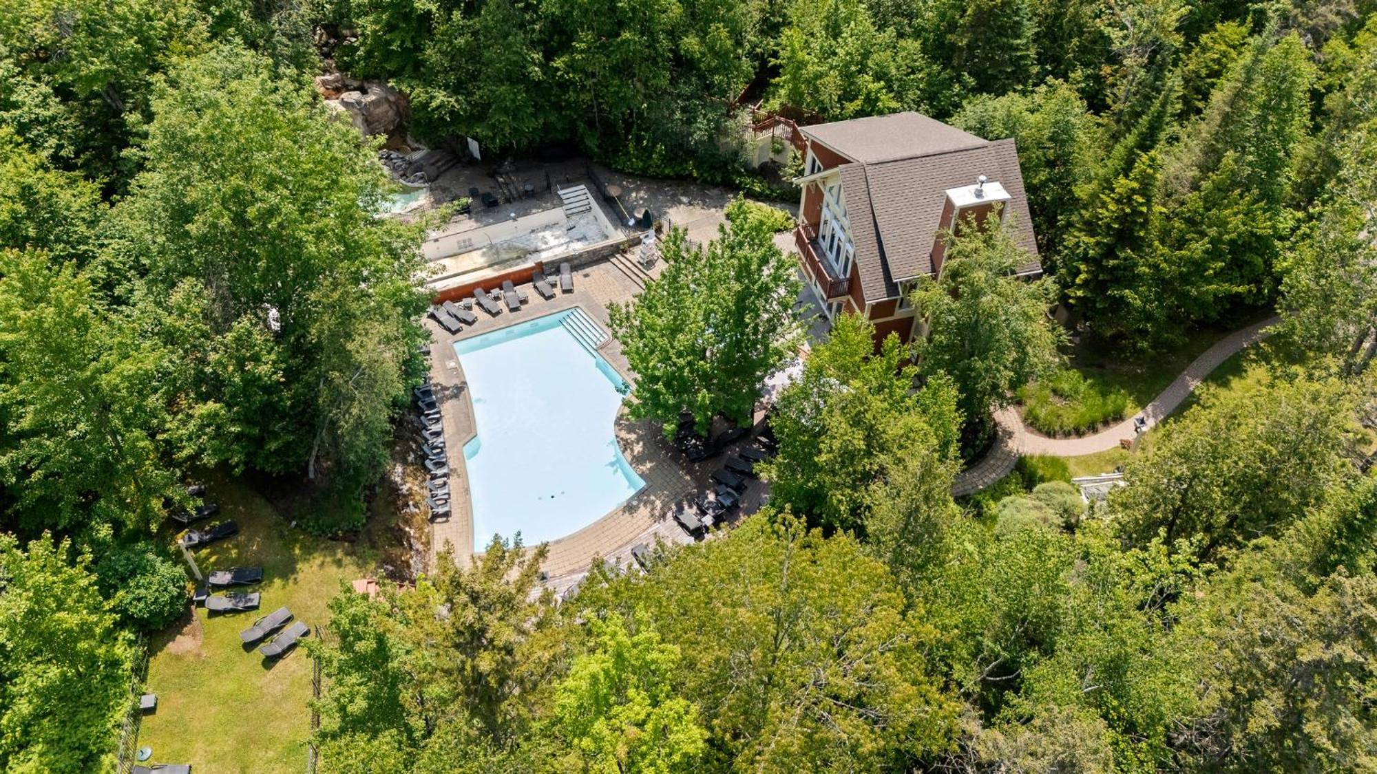 Les Manoirs Wpool & Hot Tub Near Village 120-7 Mont-Tremblant Eksteriør bilde